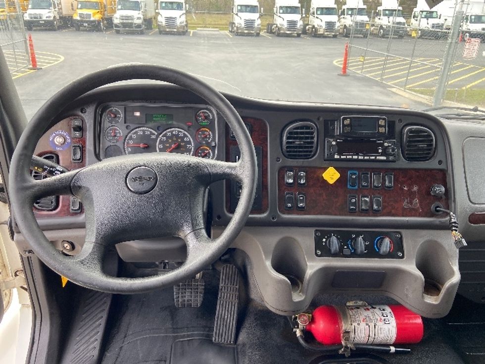 Medium Duty Box Truck-Light and Medium Duty Trucks-Freightliner-2021-M2-San Antonio-TX-406,342\n\t\tmiles-$ 24,000 - Image 18