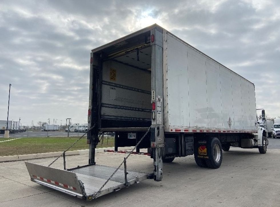 Medium Duty Box Truck-Light and Medium Duty Trucks-Freightliner-2021-M2-San Antonio-TX-406,342\n\t\tmiles-$ 24,000 - Image 9