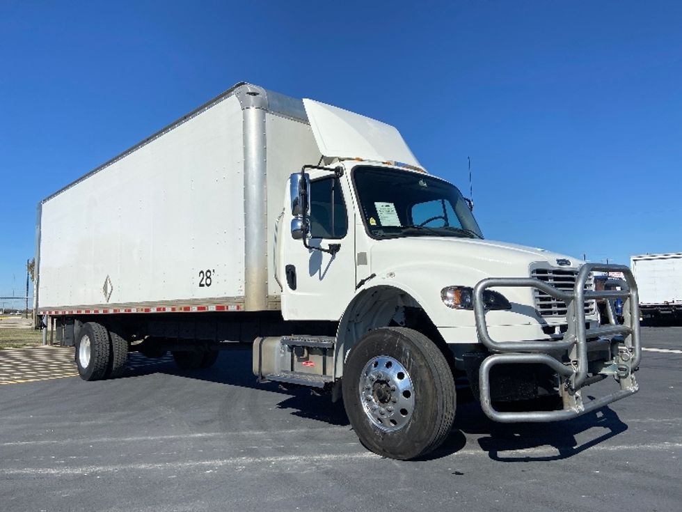 Medium Duty Box Truck-Light and Medium Duty Trucks-Freightliner-2021-M2-San Antonio-TX-429,711\n\t\tmiles-$ 24,000 - Image 1