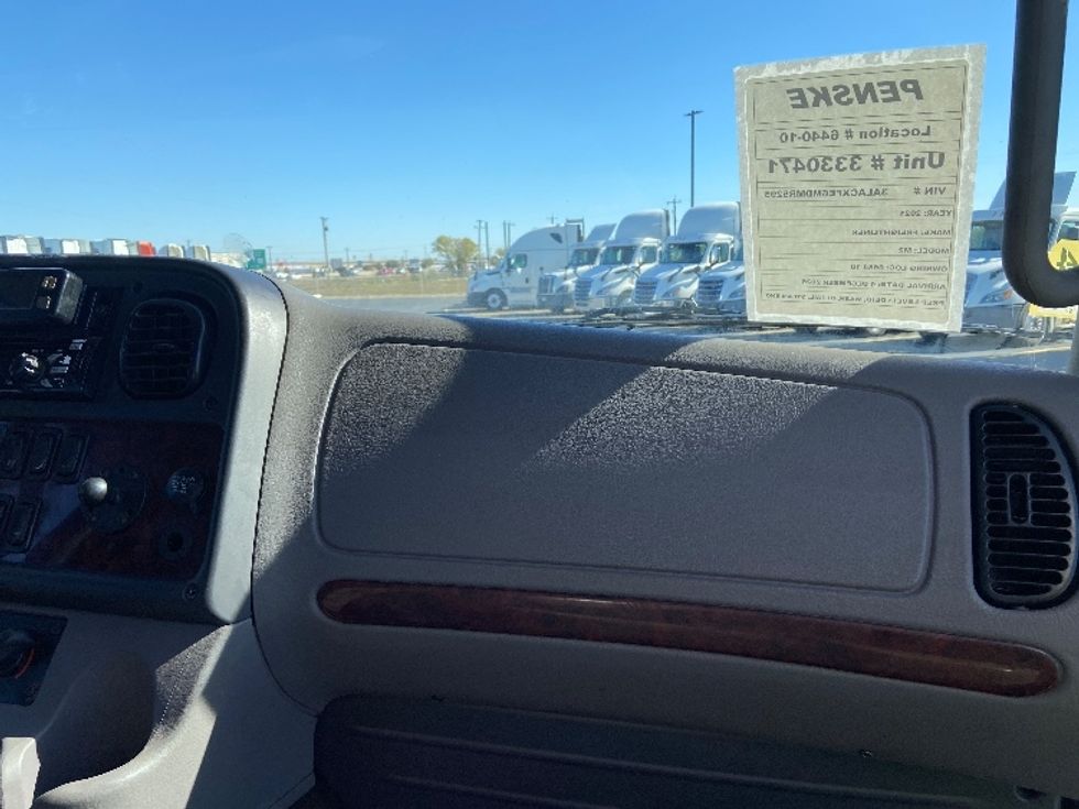 Medium Duty Box Truck-Light and Medium Duty Trucks-Freightliner-2021-M2-San Antonio-TX-429,711\n\t\tmiles-$ 24,000 - Image 21