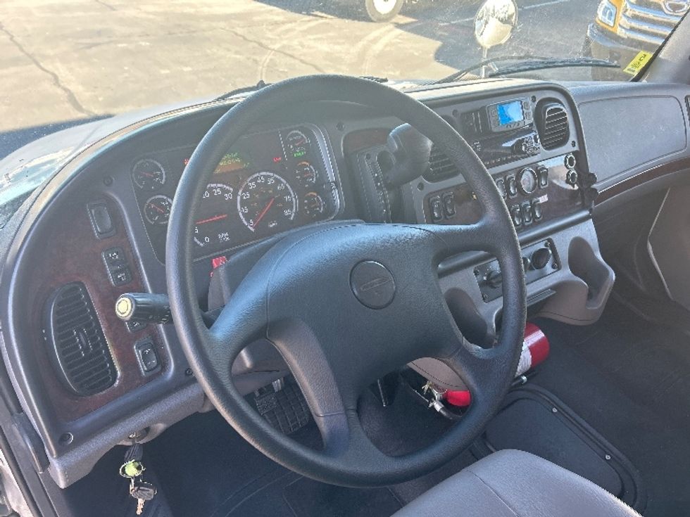 Medium Duty Box Truck-Light and Medium Duty Trucks-Freightliner-2021-M2-San Antonio-TX-446,636\n\t\tmiles-$ 24,000 - Image 16