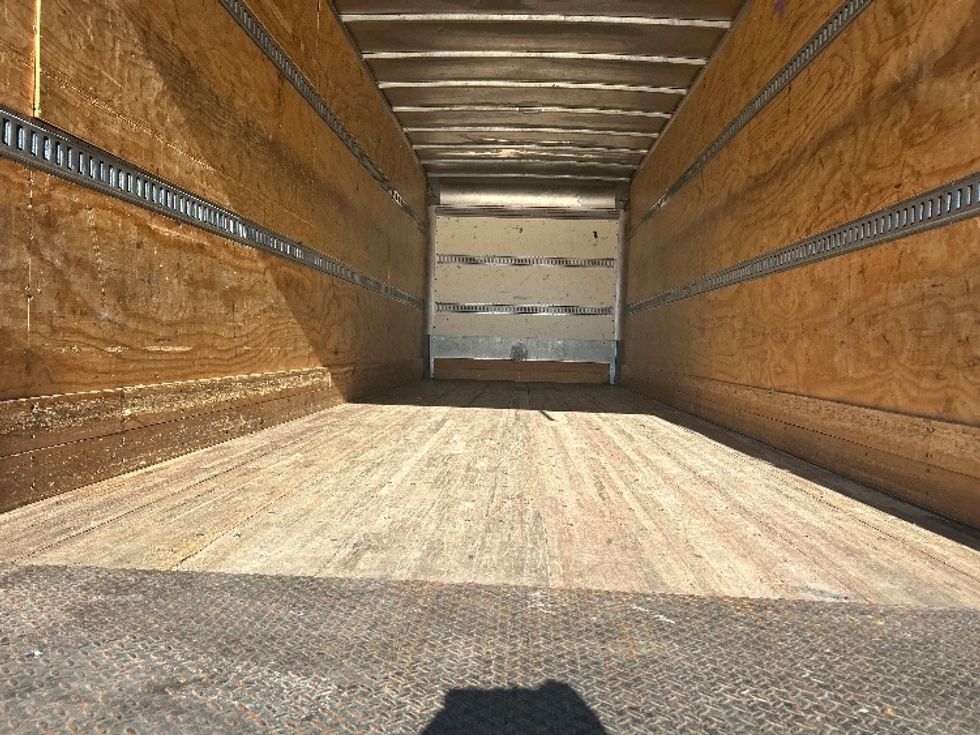 Medium Duty Box Truck-Light and Medium Duty Trucks-Freightliner-2021-M2-San Antonio-TX-446,636\n\t\tmiles-$ 24,000 - Image 9