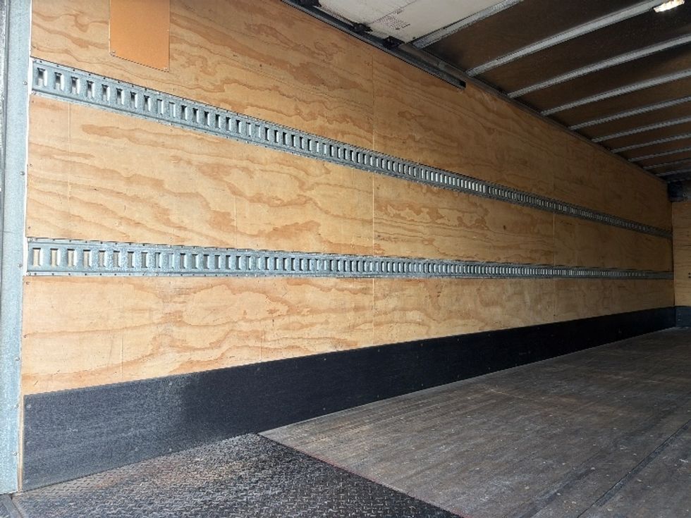 Medium Duty Box Truck-Light and Medium Duty Trucks-Freightliner-2021-M2-Shreveport-LA-248,181\n\t\tmiles-$ 51,500 - Image 11