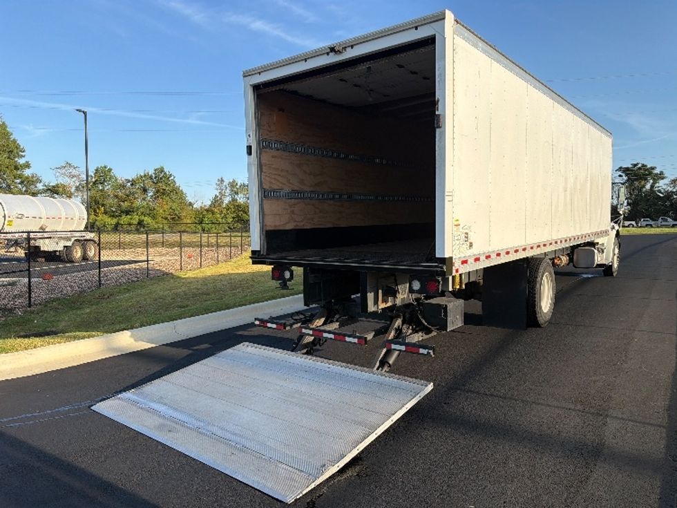 Medium Duty Box Truck-Light and Medium Duty Trucks-Freightliner-2021-M2-Shreveport-LA-248,181\n\t\tmiles-$ 51,500 - Image 9