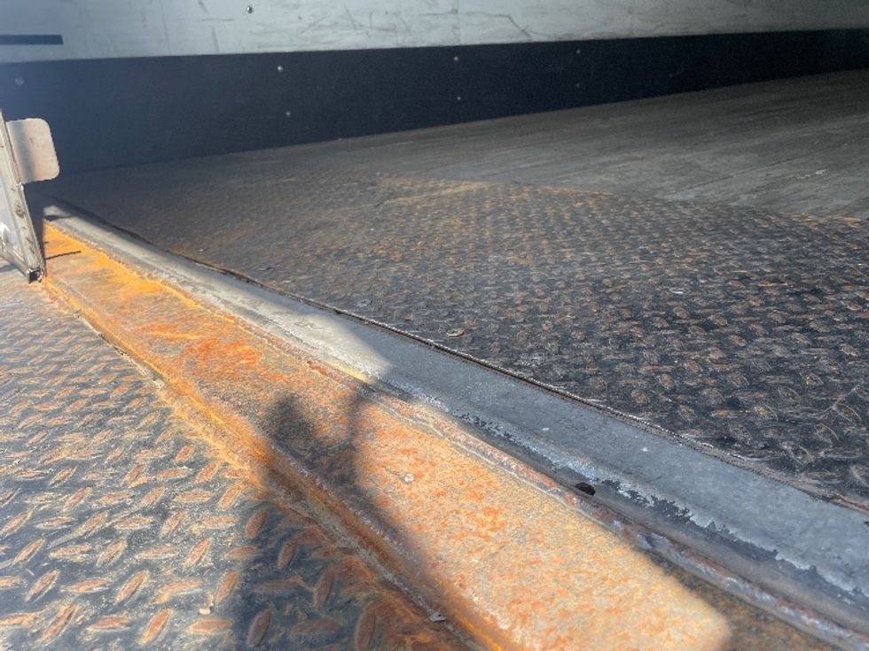 Medium Duty Box Truck-Light and Medium Duty Trucks-Freightliner-2021-M2-Spartanburg-SC-195,229\n\t\tmiles-$ 50,500 - Image 28