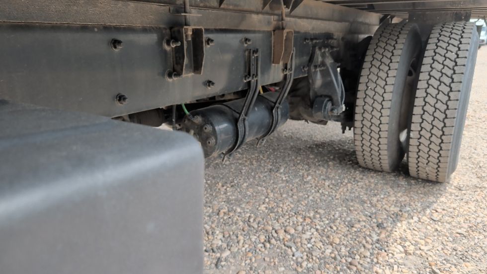 Medium Duty Box Truck-Light and Medium Duty Trucks-Freightliner-2021-M2-Spartanburg-SC-225,012\n\t\tmiles-$ 43,500 - Image 5