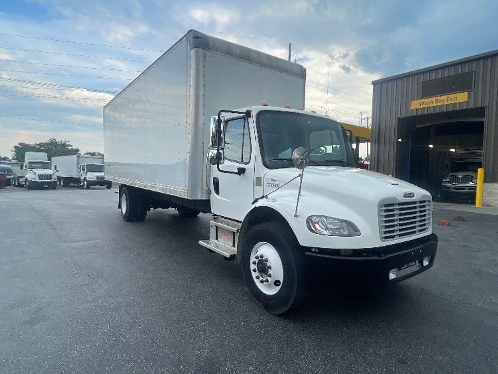 Medium Duty Box Truck-Light and Medium Duty Trucks-Freightliner-2021-M2-Spartanburg-SC-239,575\n\t\tmiles-$ 44,000 - Image 1