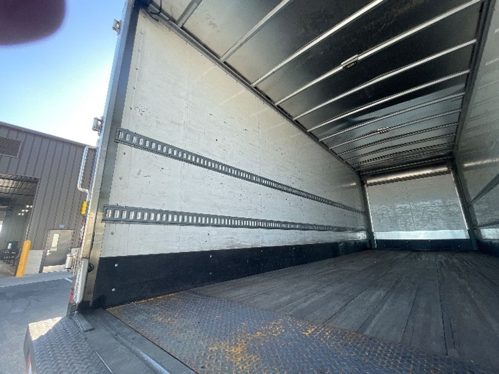 Medium Duty Box Truck-Light and Medium Duty Trucks-Freightliner-2021-M2-Spartanburg-SC-239,692\n\t\tmiles-$ 44,000 - Image 11
