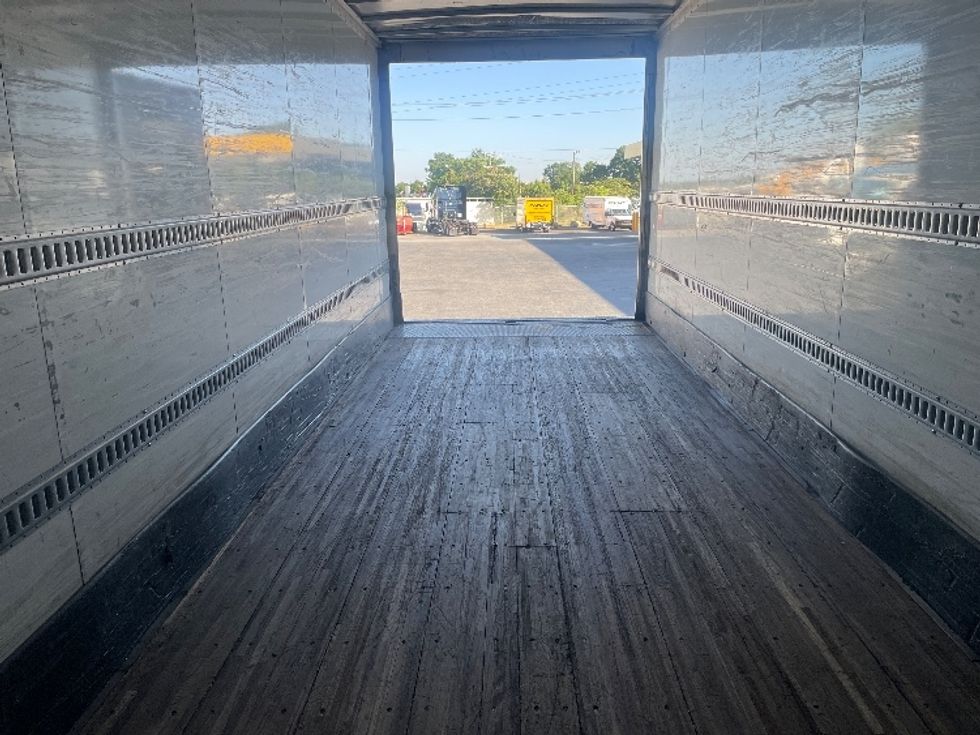 Medium Duty Box Truck-Light and Medium Duty Trucks-Freightliner-2021-M2-Spartanburg-SC-239,692\n\t\tmiles-$ 44,000 - Image 31