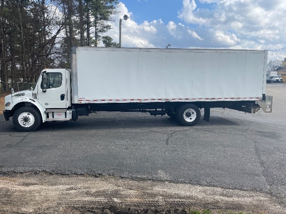 Medium Duty Box Truck-Light and Medium Duty Trucks-Freightliner-2021-M2-Spartanburg-SC-255,370\n\t\tmiles-$ 42,250 - Image 4