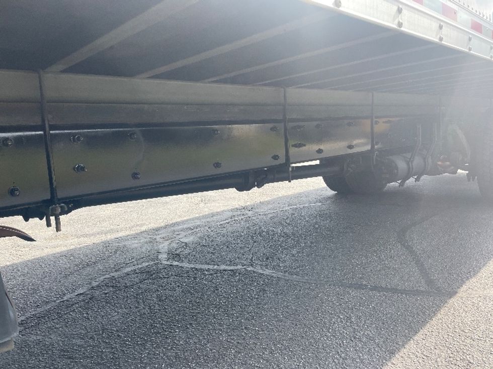Medium Duty Box Truck-Light and Medium Duty Trucks-Freightliner-2021-M2-Spartanburg-SC-255,370\n\t\tmiles-$ 42,250 - Image 5
