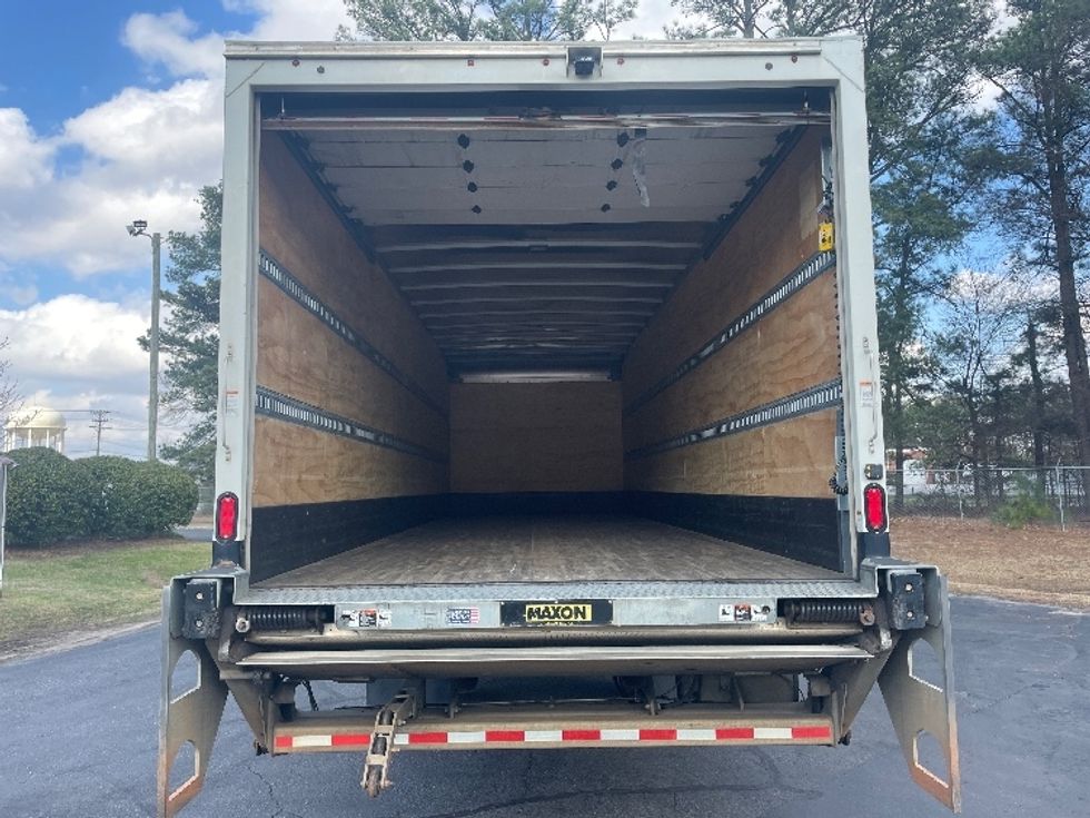 Medium Duty Box Truck-Light and Medium Duty Trucks-Freightliner-2021-M2-Spartanburg-SC-255,370\n\t\tmiles-$ 42,250 - Image 8