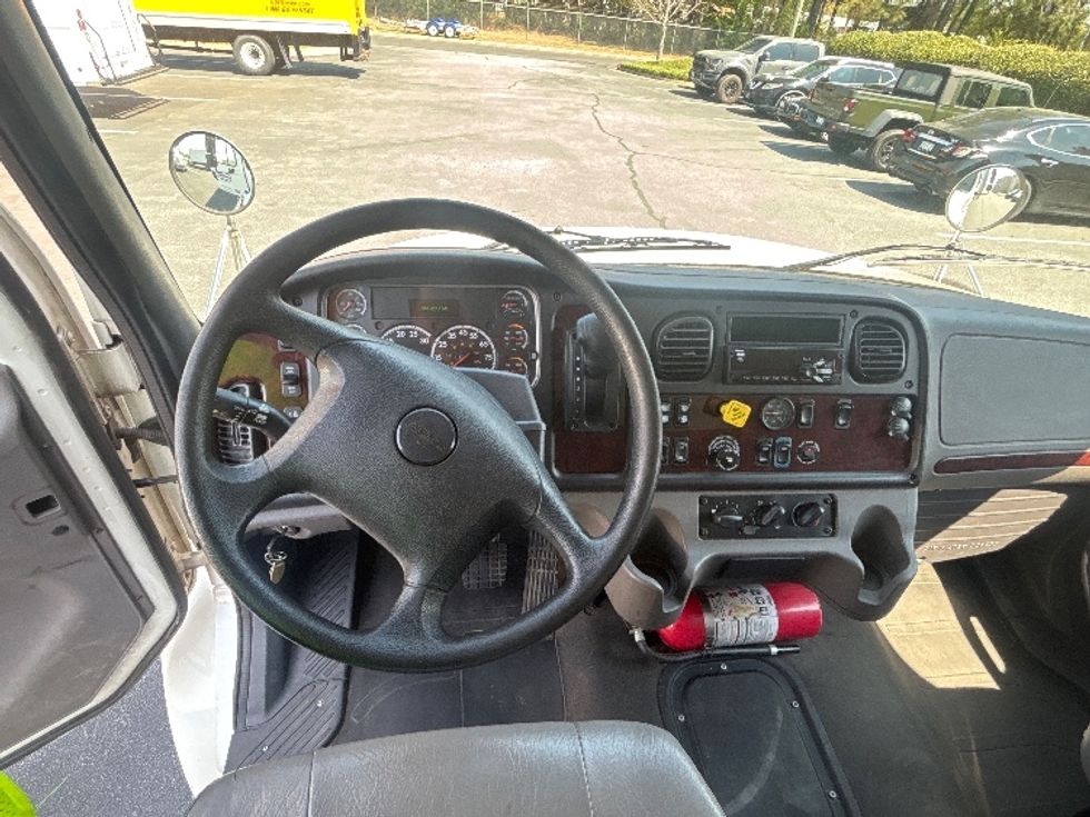 Medium Duty Box Truck-Light and Medium Duty Trucks-Freightliner-2021-M2-Spartanburg-SC-261,296\n\t\tmiles-$ 47,500 - Image 18
