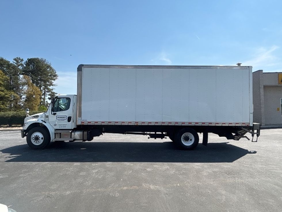 Medium Duty Box Truck-Light and Medium Duty Trucks-Freightliner-2021-M2-Spartanburg-SC-261,296\n\t\tmiles-$ 47,500 - Image 4
