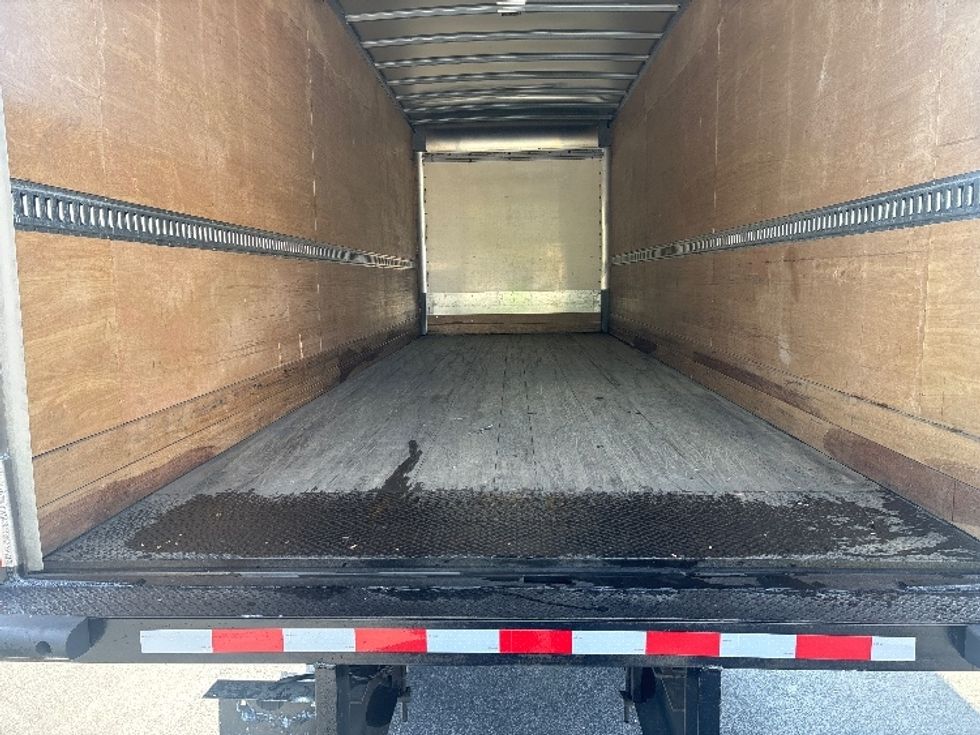 Medium Duty Box Truck-Light and Medium Duty Trucks-Freightliner-2021-M2-Spartanburg-SC-264,324\n\t\tmiles-$ 39,750 - Image 10