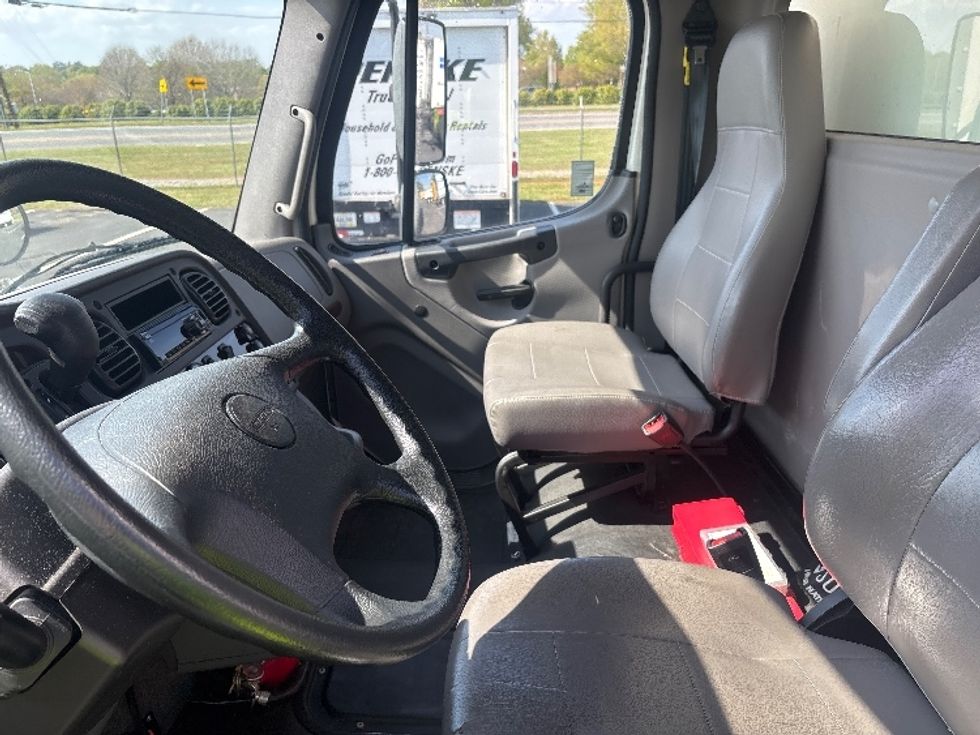 Medium Duty Box Truck-Light and Medium Duty Trucks-Freightliner-2021-M2-Spartanburg-SC-264,324\n\t\tmiles-$ 39,750 - Image 19