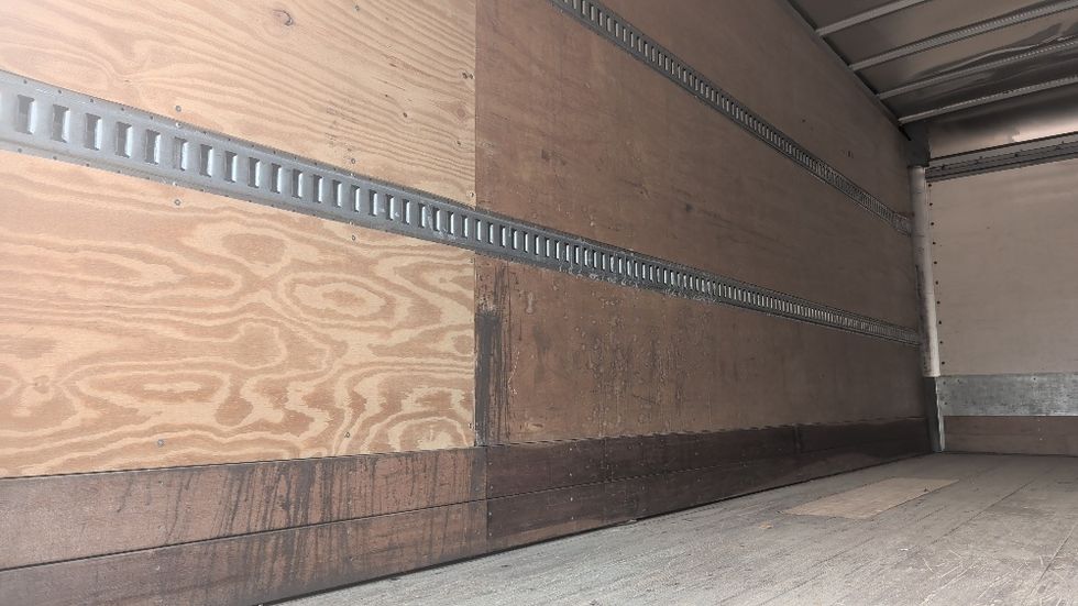 Medium Duty Box Truck-Light and Medium Duty Trucks-Freightliner-2021-M2-Spartanburg-SC-284,018\n\t\tmiles-$ 31,000 - Image 10