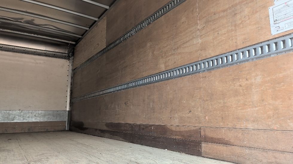 Medium Duty Box Truck-Light and Medium Duty Trucks-Freightliner-2021-M2-Spartanburg-SC-284,018\n\t\tmiles-$ 31,000 - Image 11