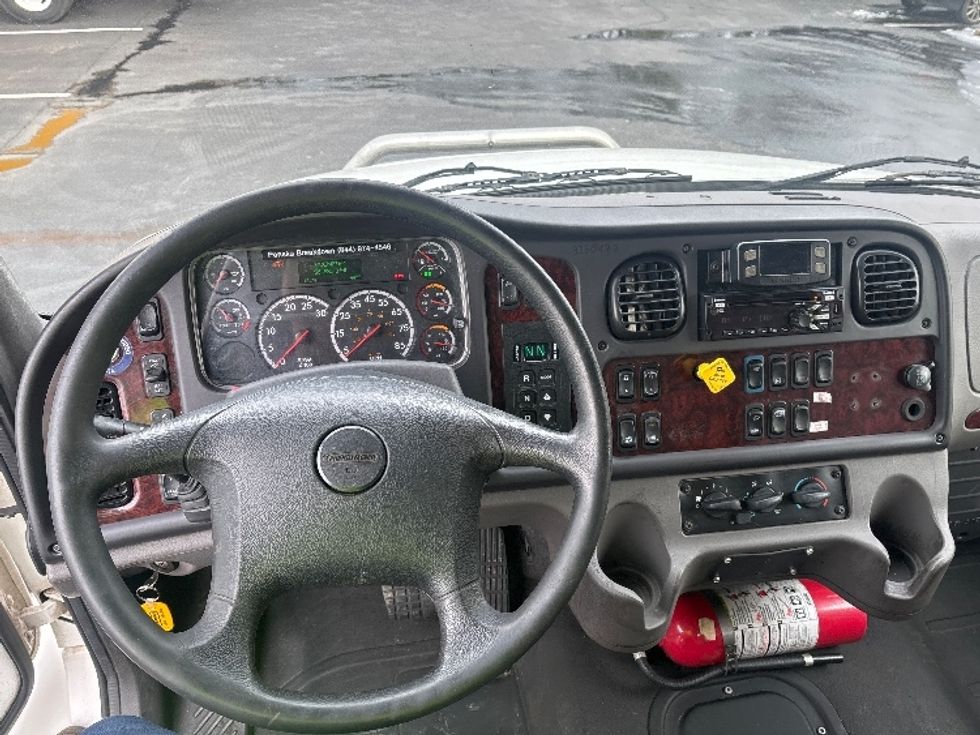 Medium Duty Box Truck-Light and Medium Duty Trucks-Freightliner-2021-M2-Spartanburg-SC-568,678\n\t\tmiles-$ 24,750 - Image 18