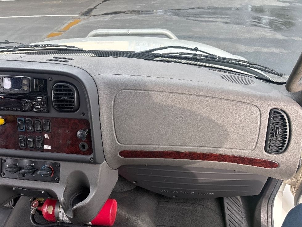 Medium Duty Box Truck-Light and Medium Duty Trucks-Freightliner-2021-M2-Spartanburg-SC-568,678\n\t\tmiles-$ 24,750 - Image 21