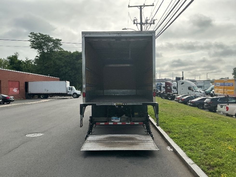 2021 Freightliner M2 106 Medium Duty photo 9