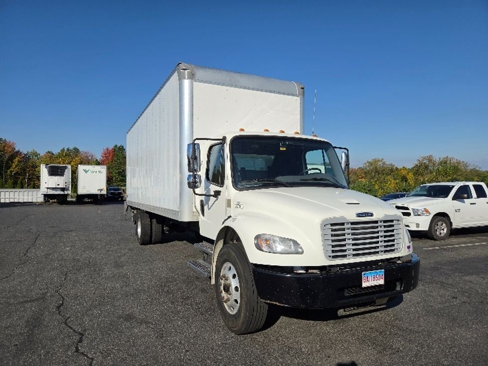 Medium Duty Box Truck-Light and Medium Duty Trucks-Freightliner-2021-M2-Springfield-MA-181,458\n\t\tmiles-$ 65,250 - Image 1
