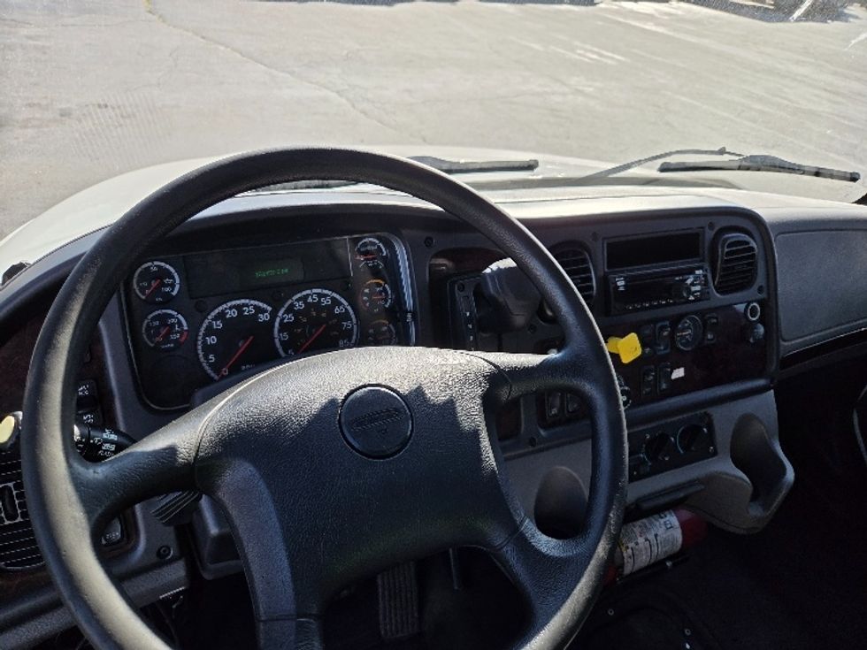 Medium Duty Box Truck-Light and Medium Duty Trucks-Freightliner-2021-M2-Springfield-MA-181,458\n\t\tmiles-$ 65,250 - Image 16