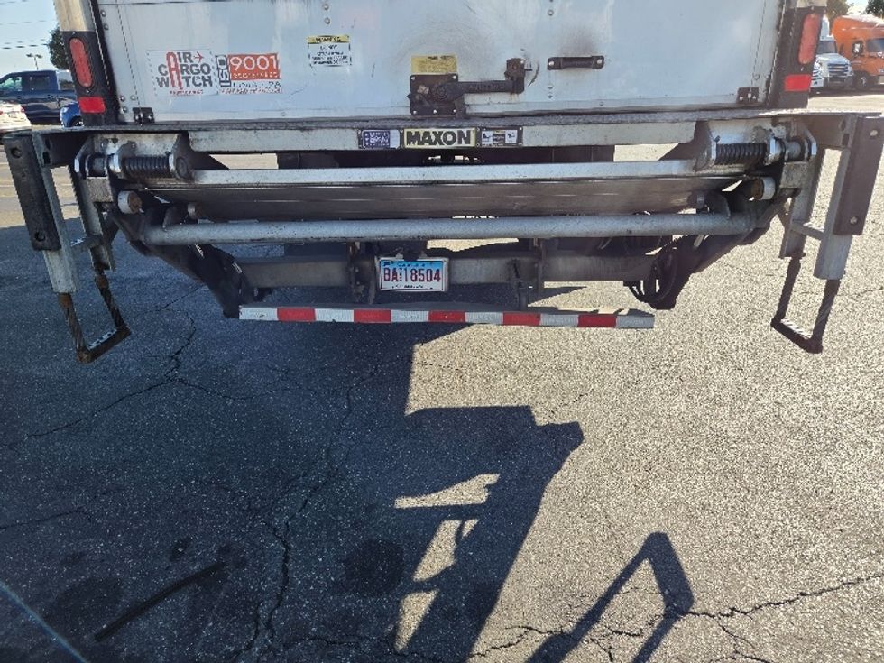 Medium Duty Box Truck-Light and Medium Duty Trucks-Freightliner-2021-M2-Springfield-MA-181,458\n\t\tmiles-$ 65,250 - Image 24