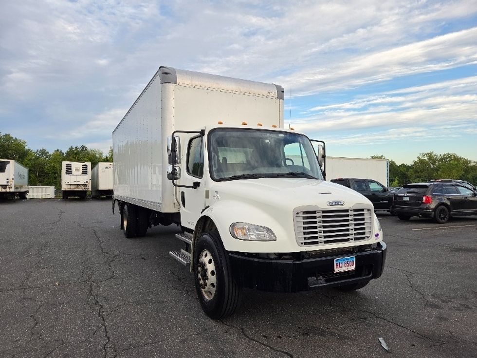 Medium Duty Box Truck-Light and Medium Duty Trucks-Freightliner-2021-M2-Springfield-MA-239,462\n\t\tmiles-$ 53,250 - Image 1