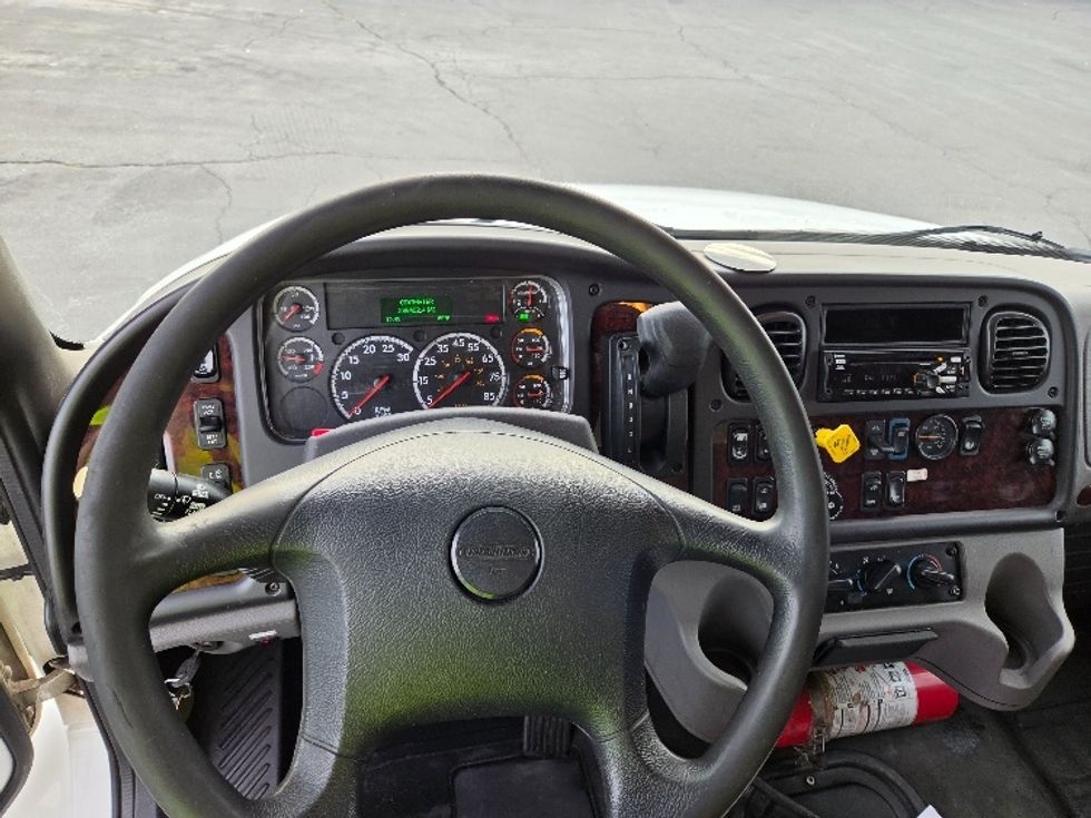 Medium Duty Box Truck-Light and Medium Duty Trucks-Freightliner-2021-M2-Springfield-MA-239,462\n\t\tmiles-$ 53,250 - Image 18