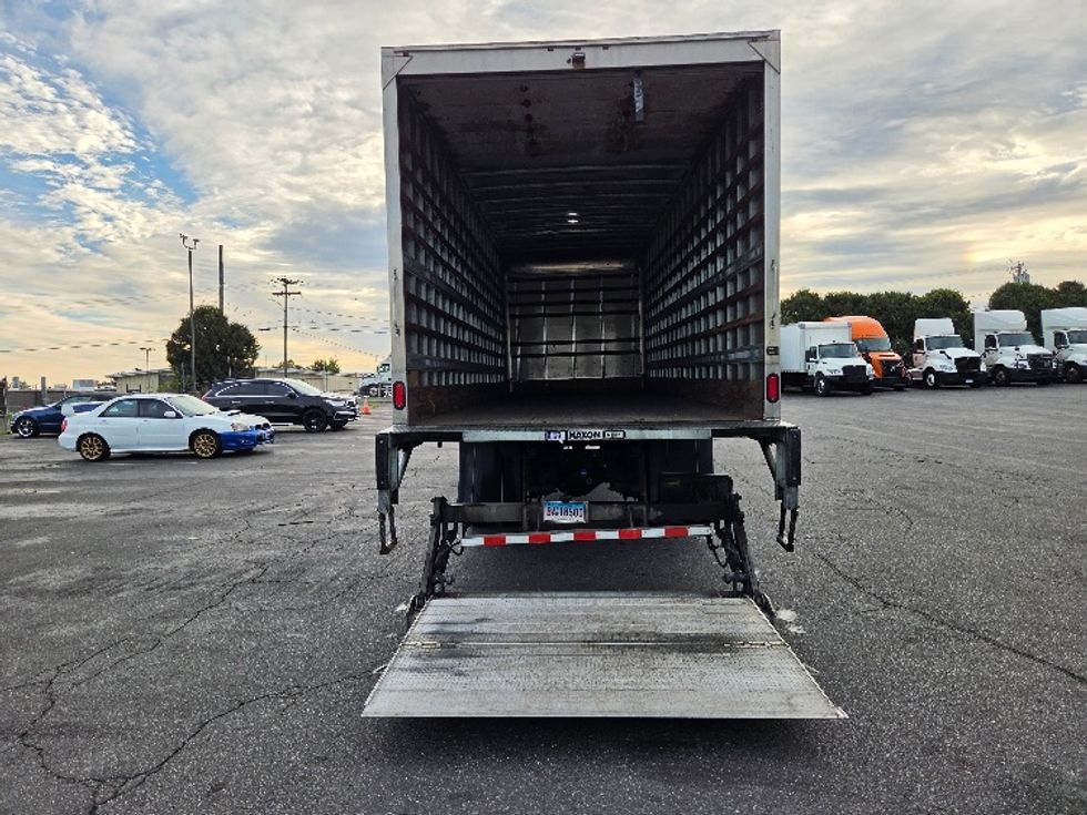 Medium Duty Box Truck-Light and Medium Duty Trucks-Freightliner-2021-M2-Springfield-MA-239,462\n\t\tmiles-$ 53,250 - Image 9
