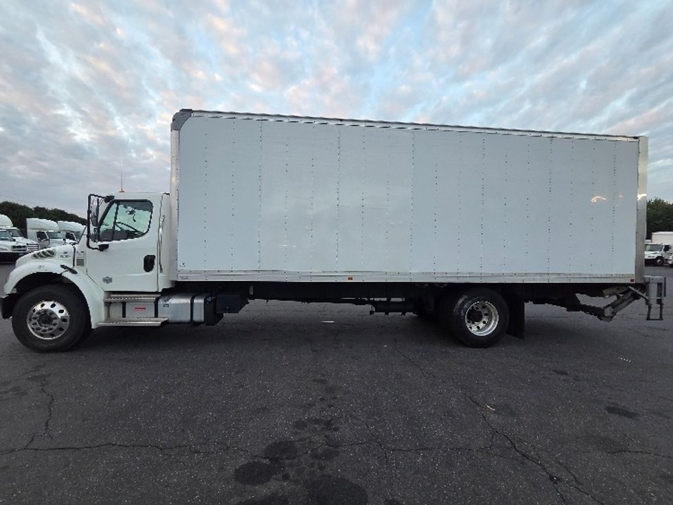 Medium Duty Box Truck-Light and Medium Duty Trucks-Freightliner-2021-M2-Springfield-MA-249,911\n\t\tmiles-$ 49,750 - Image 4