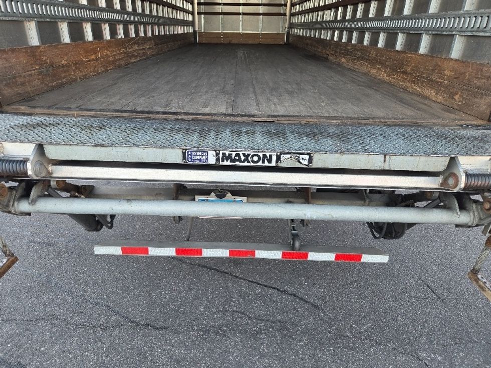 Medium Duty Box Truck-Light and Medium Duty Trucks-Freightliner-2021-M2-Springfield-MA-257,610\n\t\tmiles-$ 48,500 - Image 10