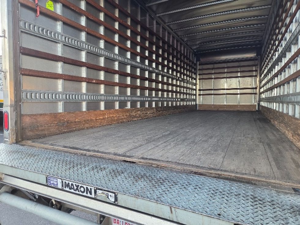 Medium Duty Box Truck-Light and Medium Duty Trucks-Freightliner-2021-M2-Springfield-MA-257,610\n\t\tmiles-$ 48,500 - Image 11