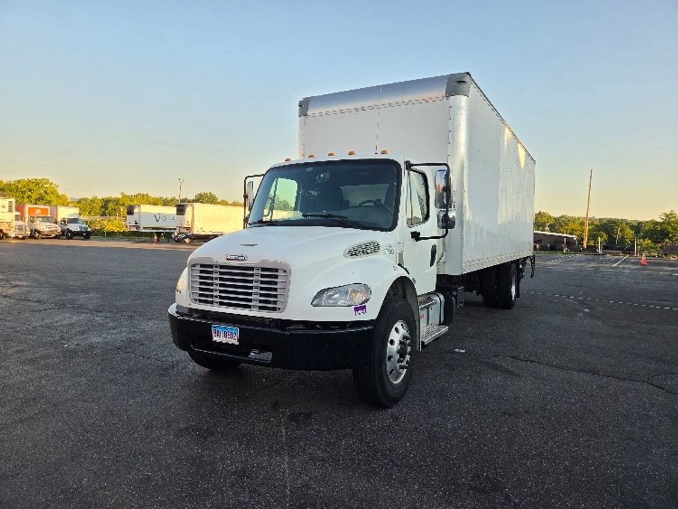 Medium Duty Box Truck-Light and Medium Duty Trucks-Freightliner-2021-M2-Springfield-MA-257,610\n\t\tmiles-$ 48,500 - Image 3