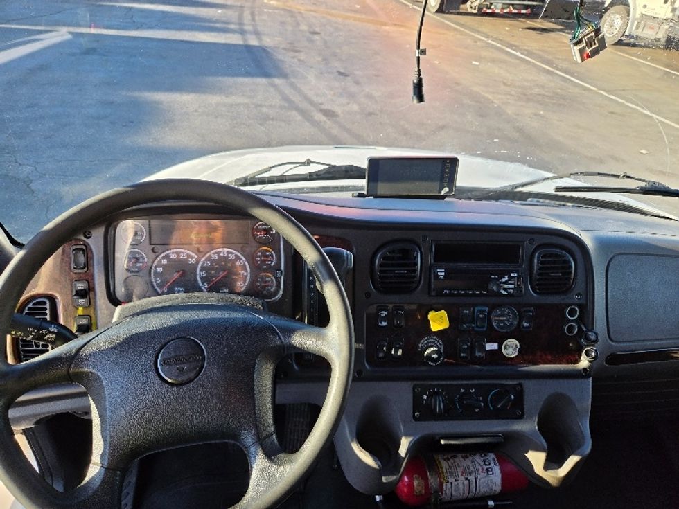 Medium Duty Box Truck-Light and Medium Duty Trucks-Freightliner-2021-M2-Springfield-MA-257,619\n\t\tmiles-$ 48,500 - Image 18