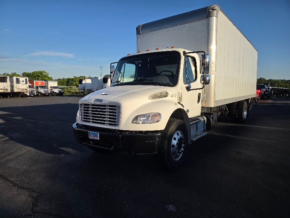 Medium Duty Box Truck-Light and Medium Duty Trucks-Freightliner-2021-M2-Springfield-MA-257,619\n\t\tmiles-$ 48,500 - Image 3