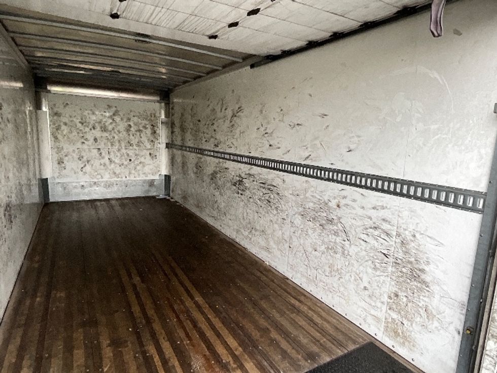 Medium Duty Box Truck-Light and Medium Duty Trucks-Freightliner-2021-M2-Springfield-MO-200,096\n\t\tmiles-$ 47,000 - Image 11
