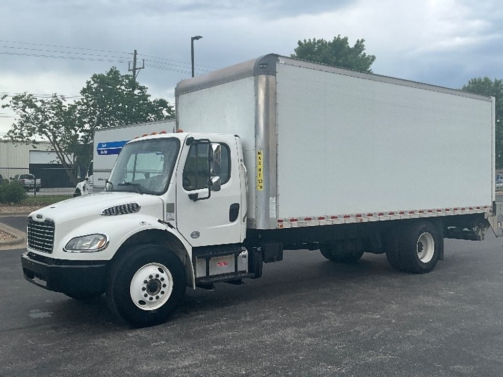 Medium Duty Box Truck-Light and Medium Duty Trucks-Freightliner-2021-M2-Springfield-MO-200,096\n\t\tmiles-$ 47,000 - Image 3