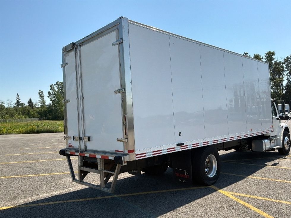 Medium Duty Box Truck-Light and Medium Duty Trucks-Freightliner-2021-M2-Ste-Foy-PQ-277,643\n\t\tkm-$ 57,250 - Image 12