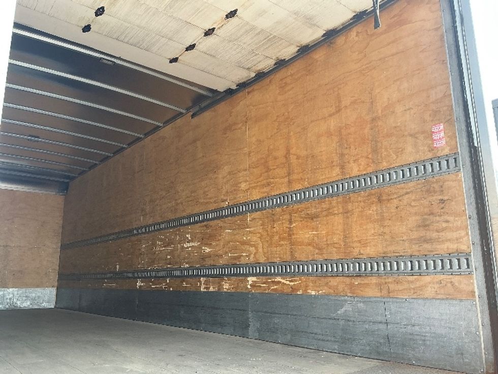 Medium Duty Box Truck-Light and Medium Duty Trucks-Freightliner-2021-M2-Stoney Creek-ON-588,120\n\t\tkm-$ 45,500 - Image 12