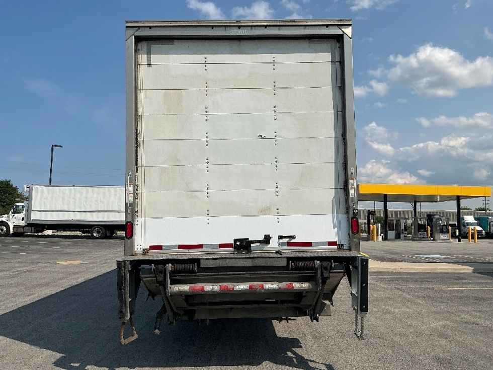 Medium Duty Box Truck-Light and Medium Duty Trucks-Freightliner-2021-M2-Stoney Creek-ON-588,120\n\t\tkm-$ 45,500 - Image 7