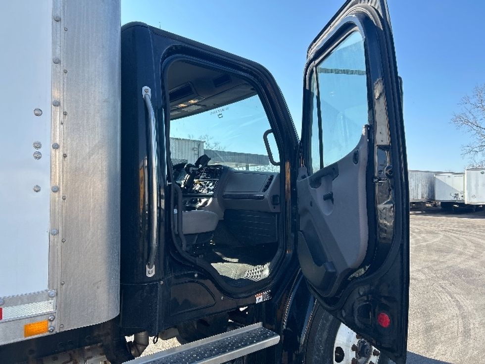 Medium Duty Box Truck-Light and Medium Duty Trucks-Freightliner-2021-M2-Sturtevant-WI-305,912\n\t\tmiles-$ 35,000 - Image 20