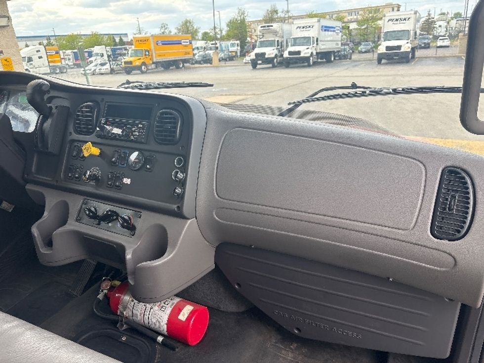 Medium Duty Box Truck-Light and Medium Duty Trucks-Freightliner-2021-M2-Sturtevant-WI-45,840\n\t\tmiles-$ 65,750 - Image 20