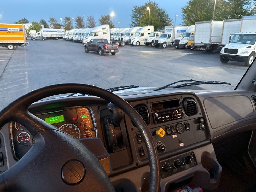 Medium Duty Box Truck-Light and Medium Duty Trucks-Freightliner-2021-M2-Sturtevant-WI-69,438\n\t\tmiles-$ 72,500 - Image 14