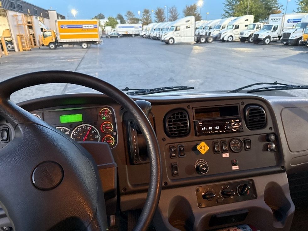 Medium Duty Box Truck-Light and Medium Duty Trucks-Freightliner-2021-M2-Sturtevant-WI-69,438\n\t\tmiles-$ 72,500 - Image 15