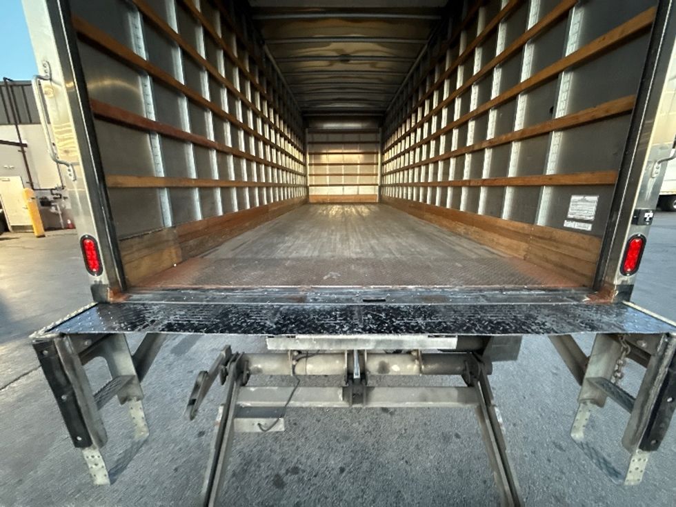 Medium Duty Box Truck-Light and Medium Duty Trucks-Freightliner-2021-M2-Sturtevant-WI-69,438\n\t\tmiles-$ 72,500 - Image 9