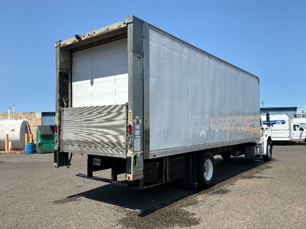 Medium Duty Box Truck-Light and Medium Duty Trucks-Freightliner-2021-M2-Tacoma-WA-69,209\n\t\tmiles-$ 78,250 - Image 13