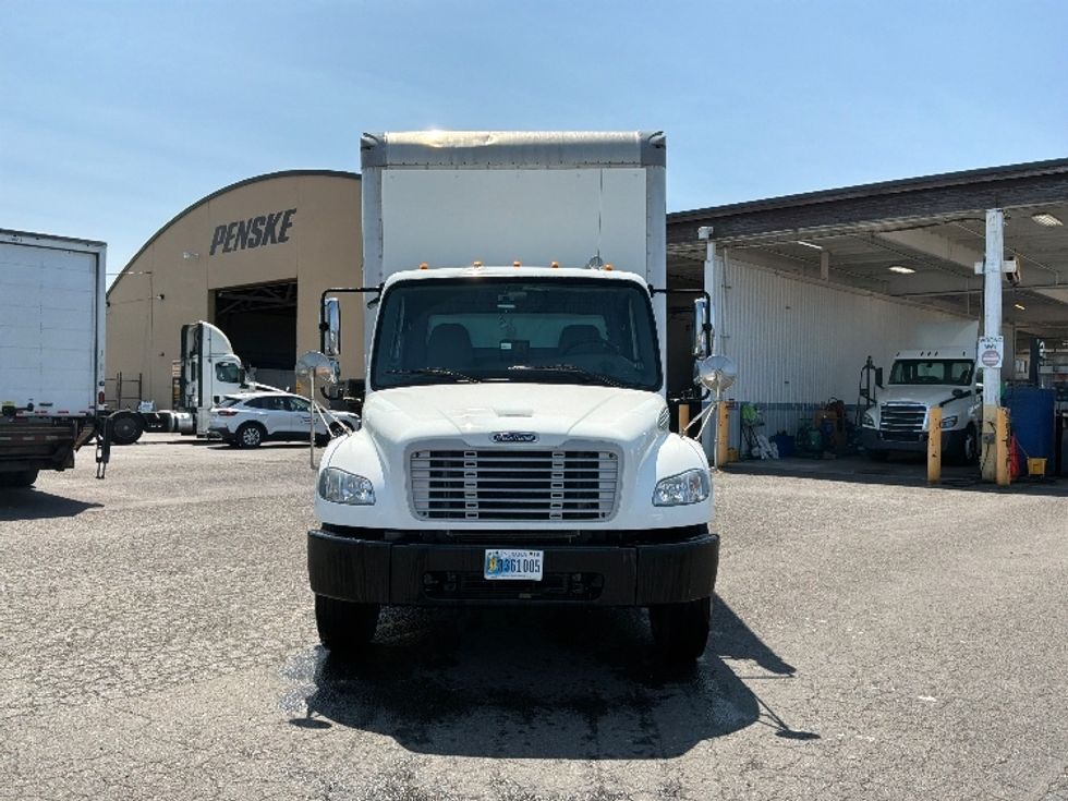 Medium Duty Box Truck-Light and Medium Duty Trucks-Freightliner-2021-M2-Tacoma-WA-69,209\n\t\tmiles-$ 78,250 - Image 2