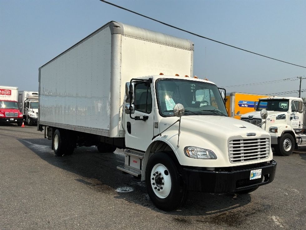 Medium Duty Box Truck-Light and Medium Duty Trucks-Freightliner-2021-M2-Tacoma-WA-92,944\n\t\tmiles-$ 77,500 - Image 1